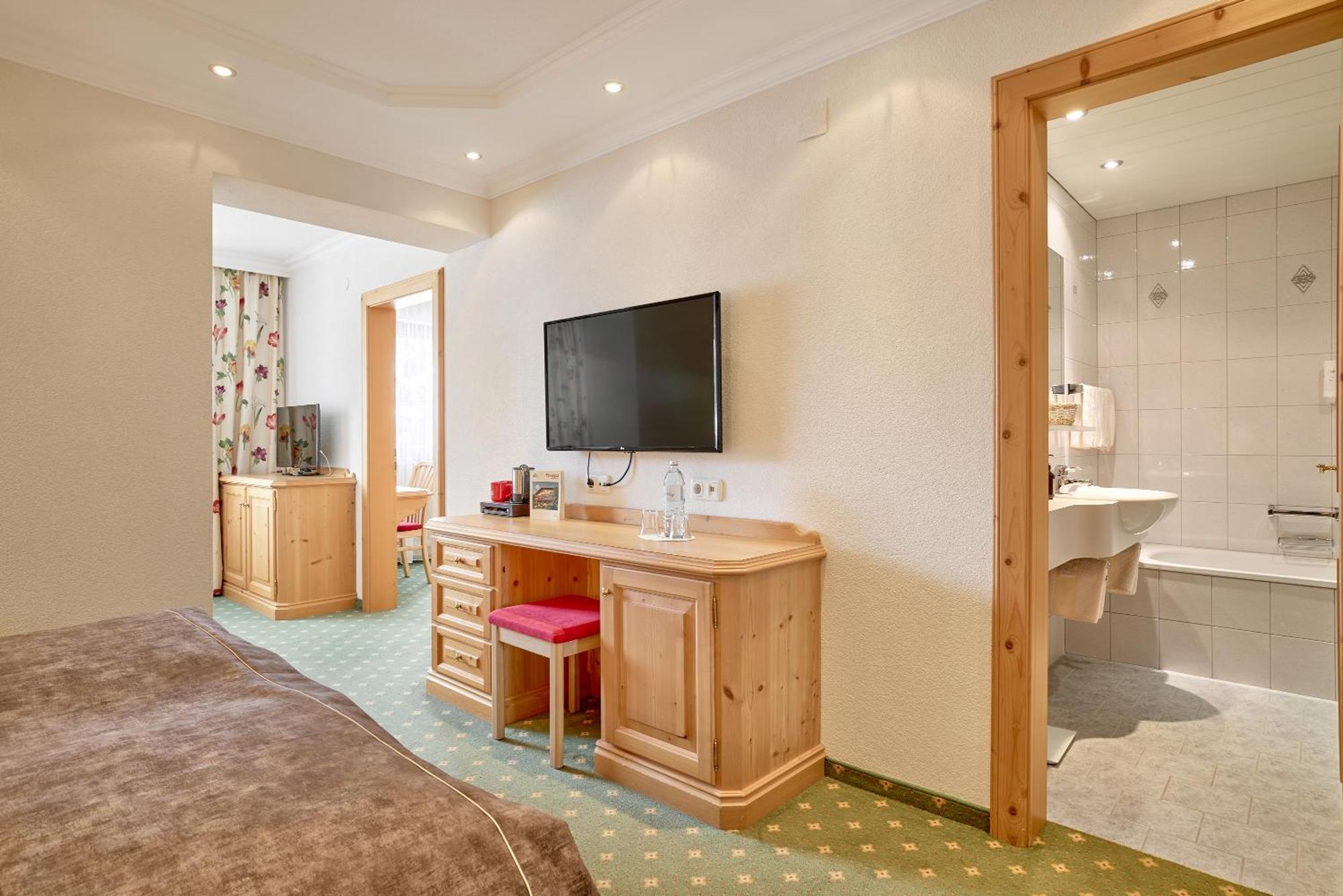 Hotel Appartement Roggal Lech am Arlberg Ngoại thất bức ảnh