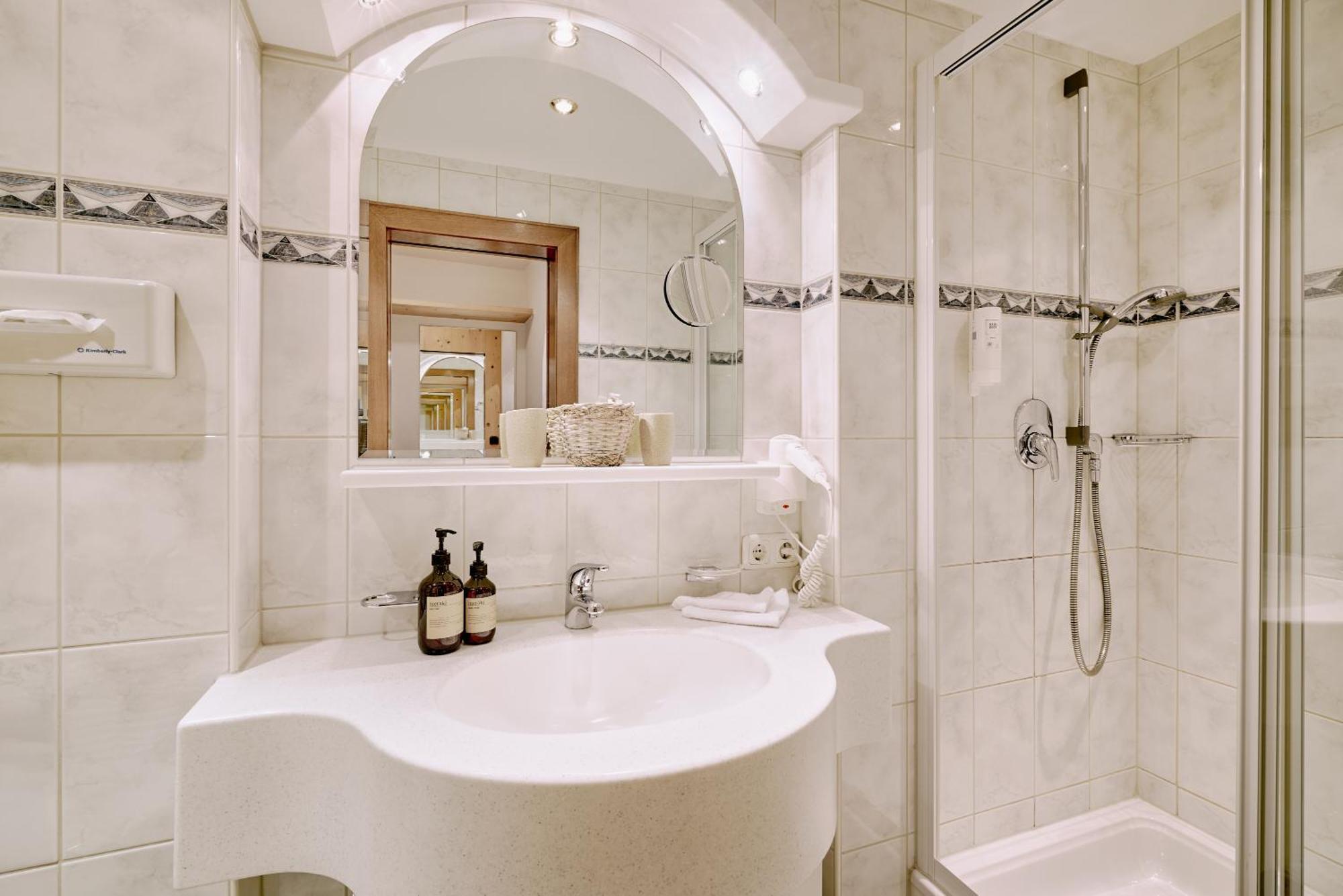 Hotel Appartement Roggal Lech am Arlberg Ngoại thất bức ảnh